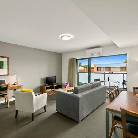 Quest Dubbo Aparthotel Екстериор снимка