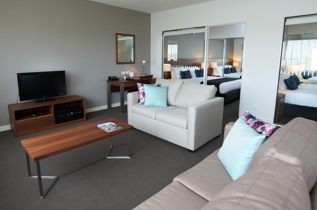 Quest Dubbo Aparthotel Екстериор снимка